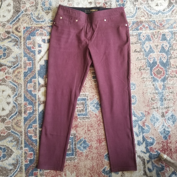 Nygard jeggings slims in burgundy size large 14/16 EUC - Picture 3 of 7